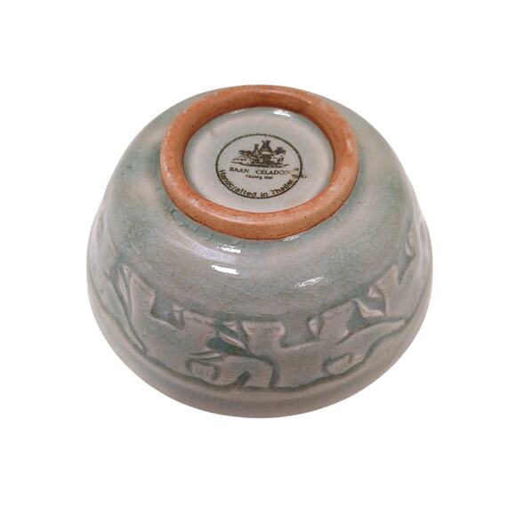 Set of 4 Baan Celadon ELEPHANTS Soup Bowls Green Glaze Pottery Rice Thailand - Picture 9 of 16